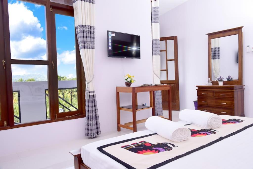 Saru Holiday Apartment - Upto 6 Guests Kandy Exteriér fotografie