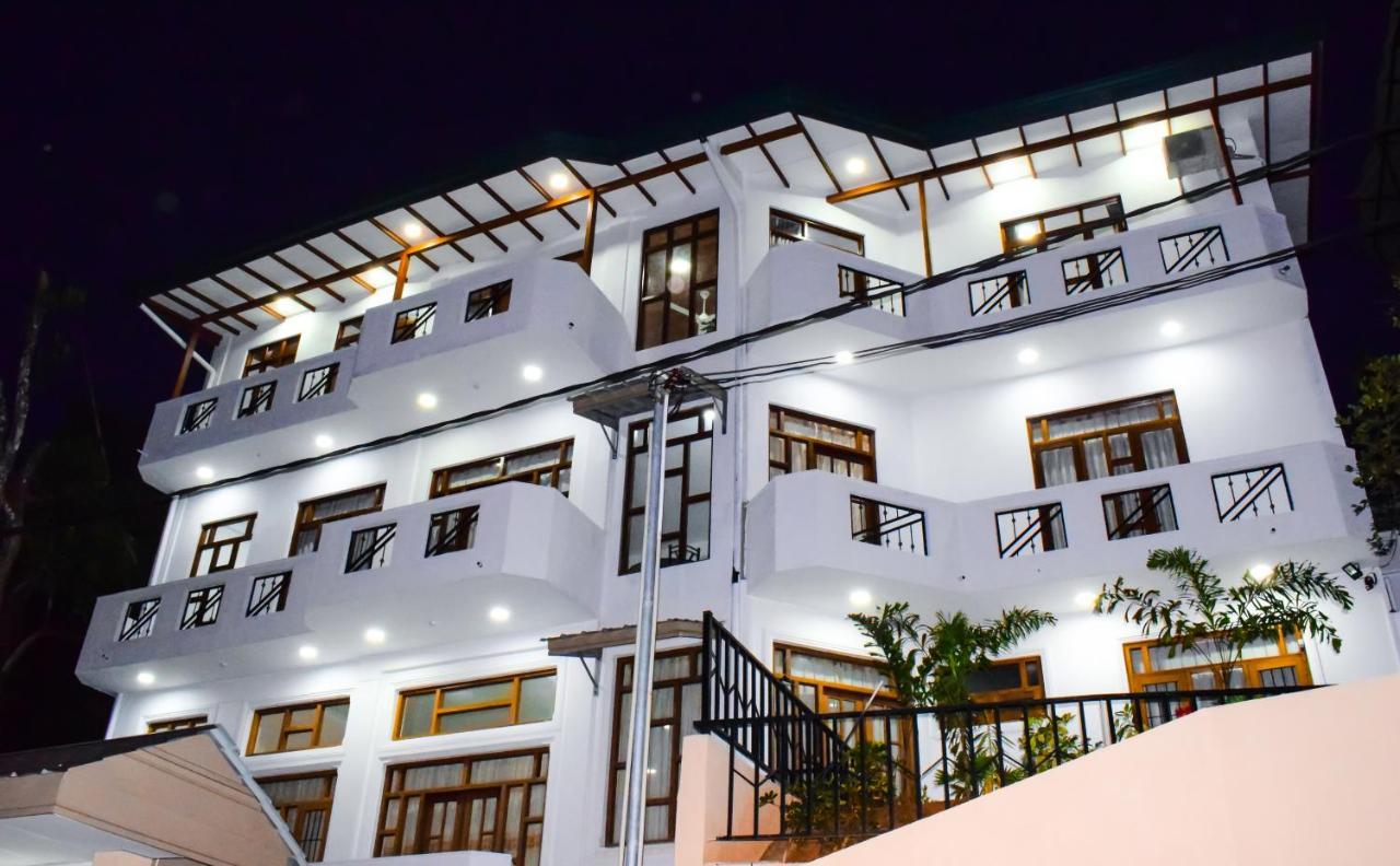 Saru Holiday Apartment - Upto 6 Guests Kandy Exteriér fotografie