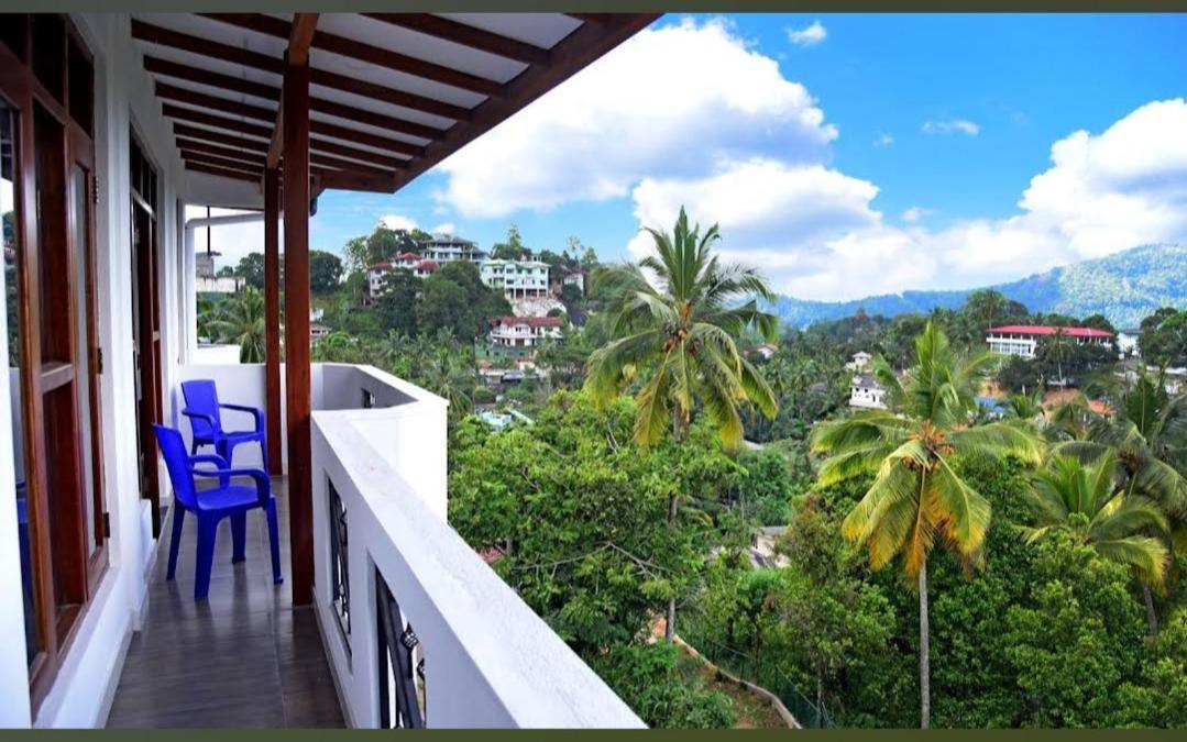 Saru Holiday Apartment - Upto 6 Guests Kandy Exteriér fotografie